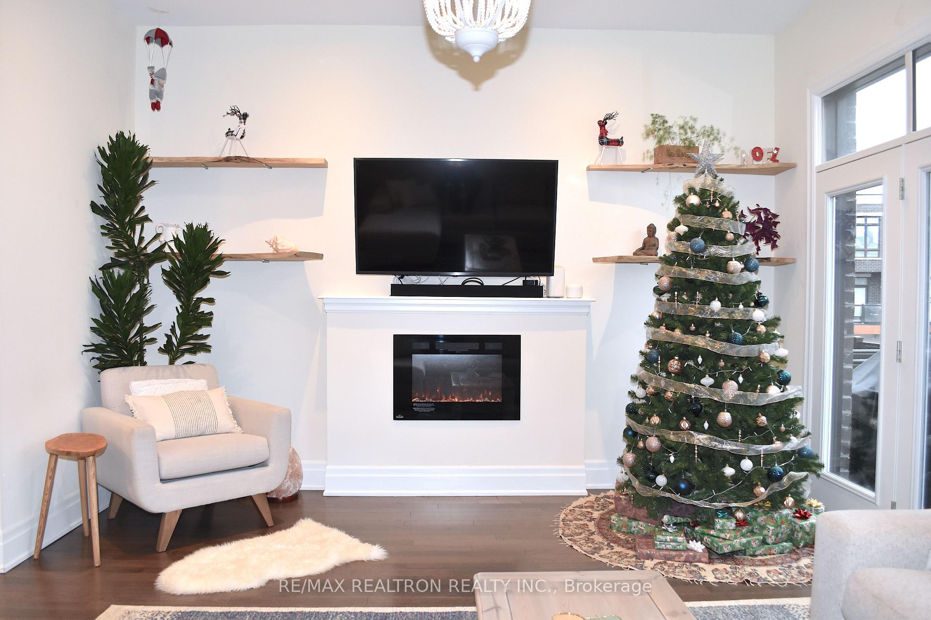 Photo 13 of 37 Golden Trail, Vaughan, Patterson — HOMEH
