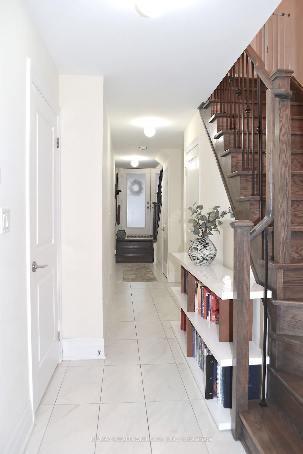 Photo 33 of 37 Golden Trail, Vaughan, Patterson — HOMEH