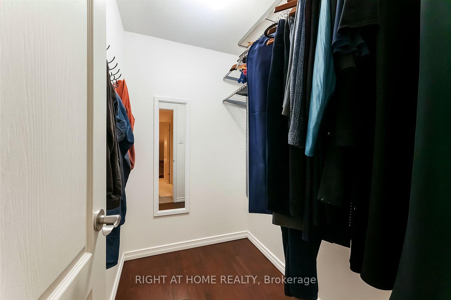 Photo 19 of 7 Weybridge Drive S, Ottawa, Barrhaven - Cedargrove/Fraserdale — HOMEH