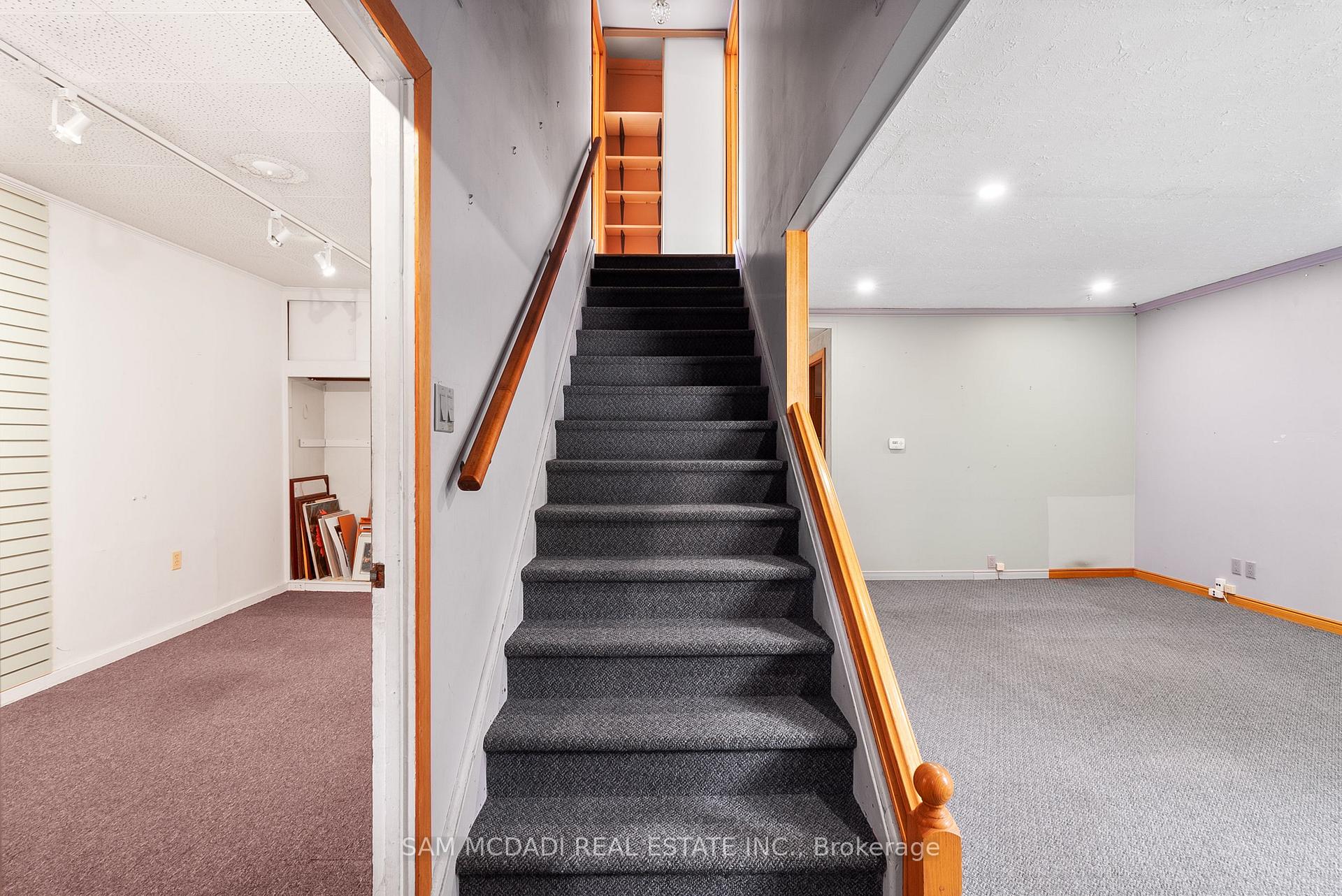 Photo 3 of 31 Beech Street, Ajax, Central — HOMEH