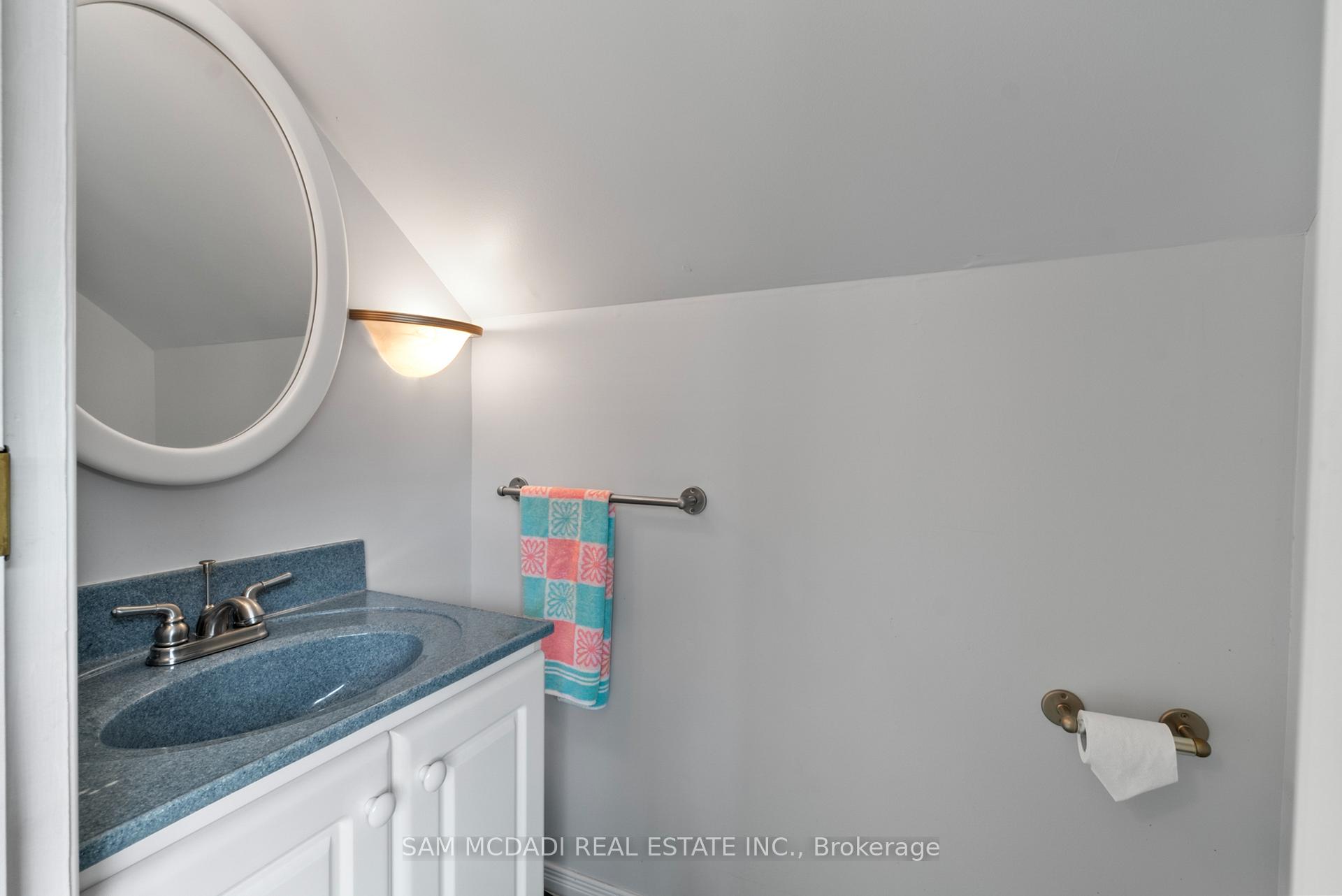 Photo 17 of 31 Beech Street, Ajax, Central — HOMEH