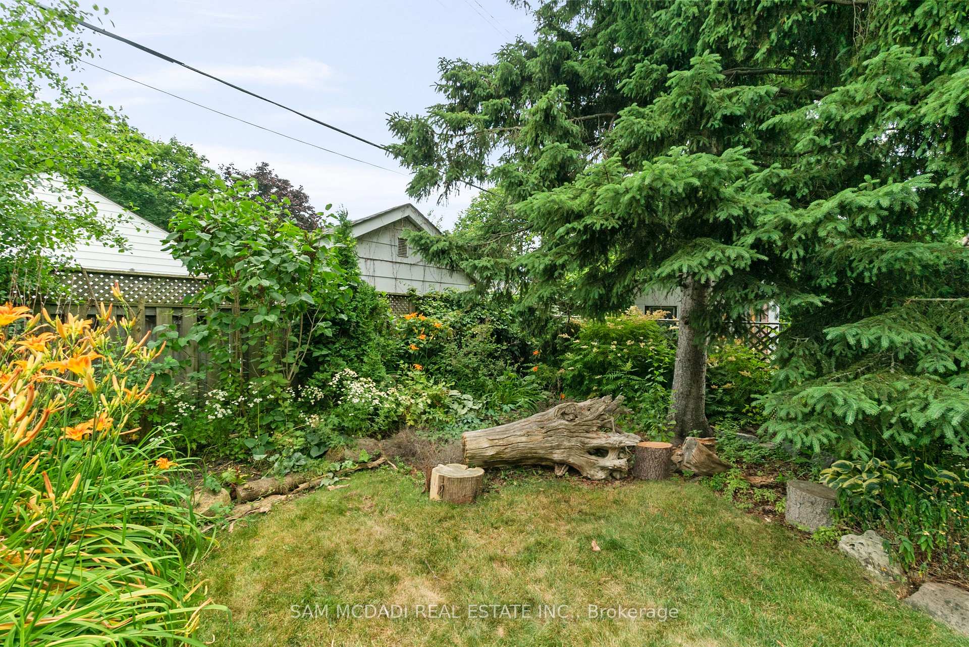 Photo 26 of 31 Beech Street, Ajax, Central — HOMEH