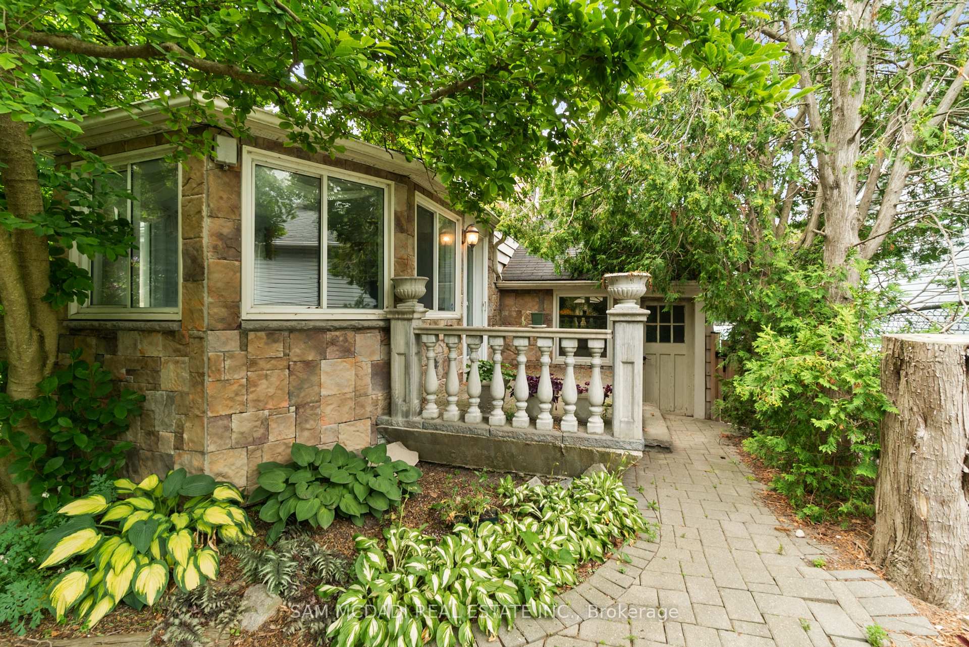 Photo 30 of 31 Beech Street, Ajax, Central — HOMEH