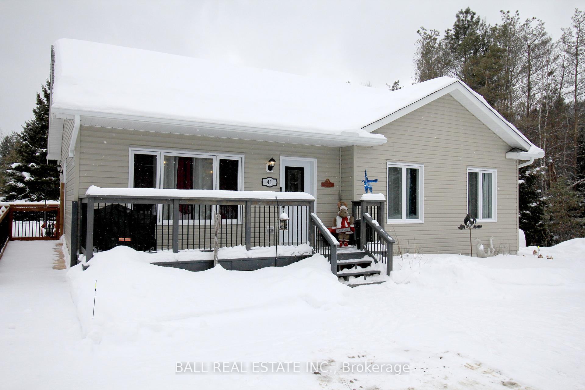 Front of 41 Maxwell Settlement Road
