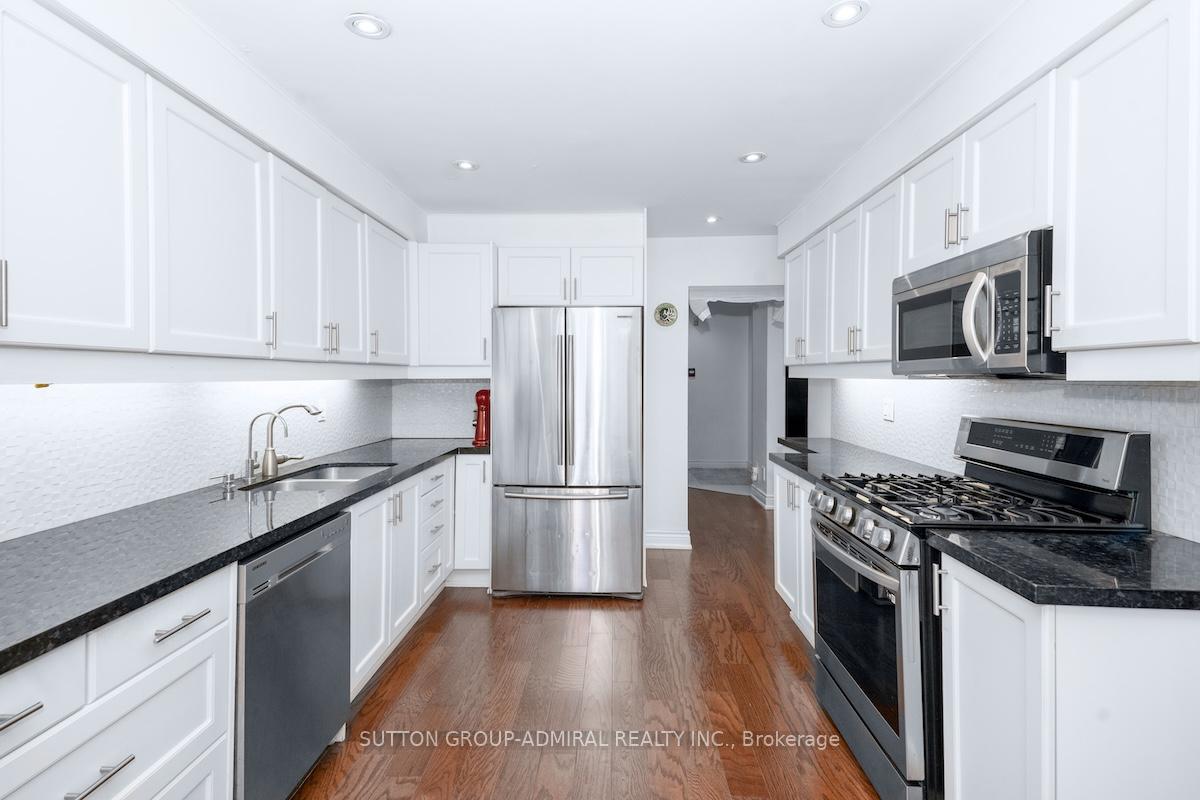Photo 13 of 85 Glen Crescent, Vaughan, Uplands — HOMEH