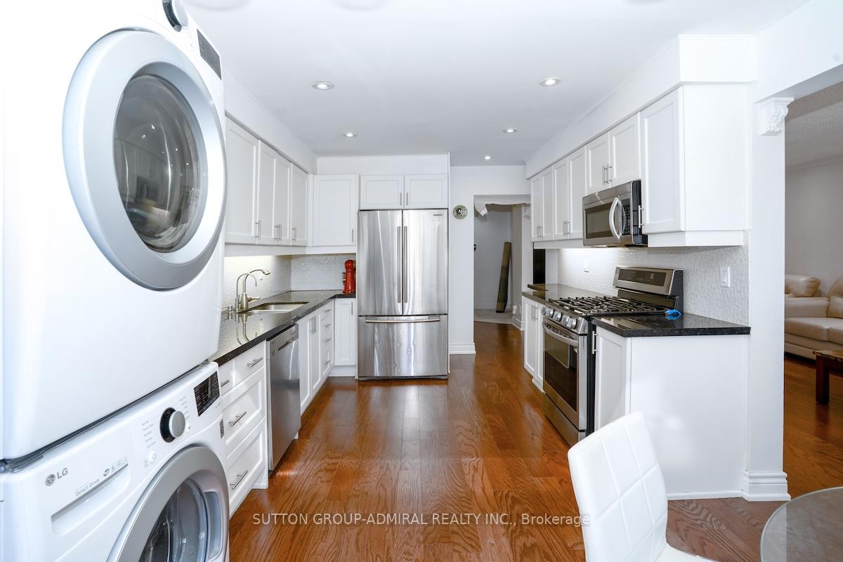 Photo 14 of 85 Glen Crescent, Vaughan, Uplands — HOMEH
