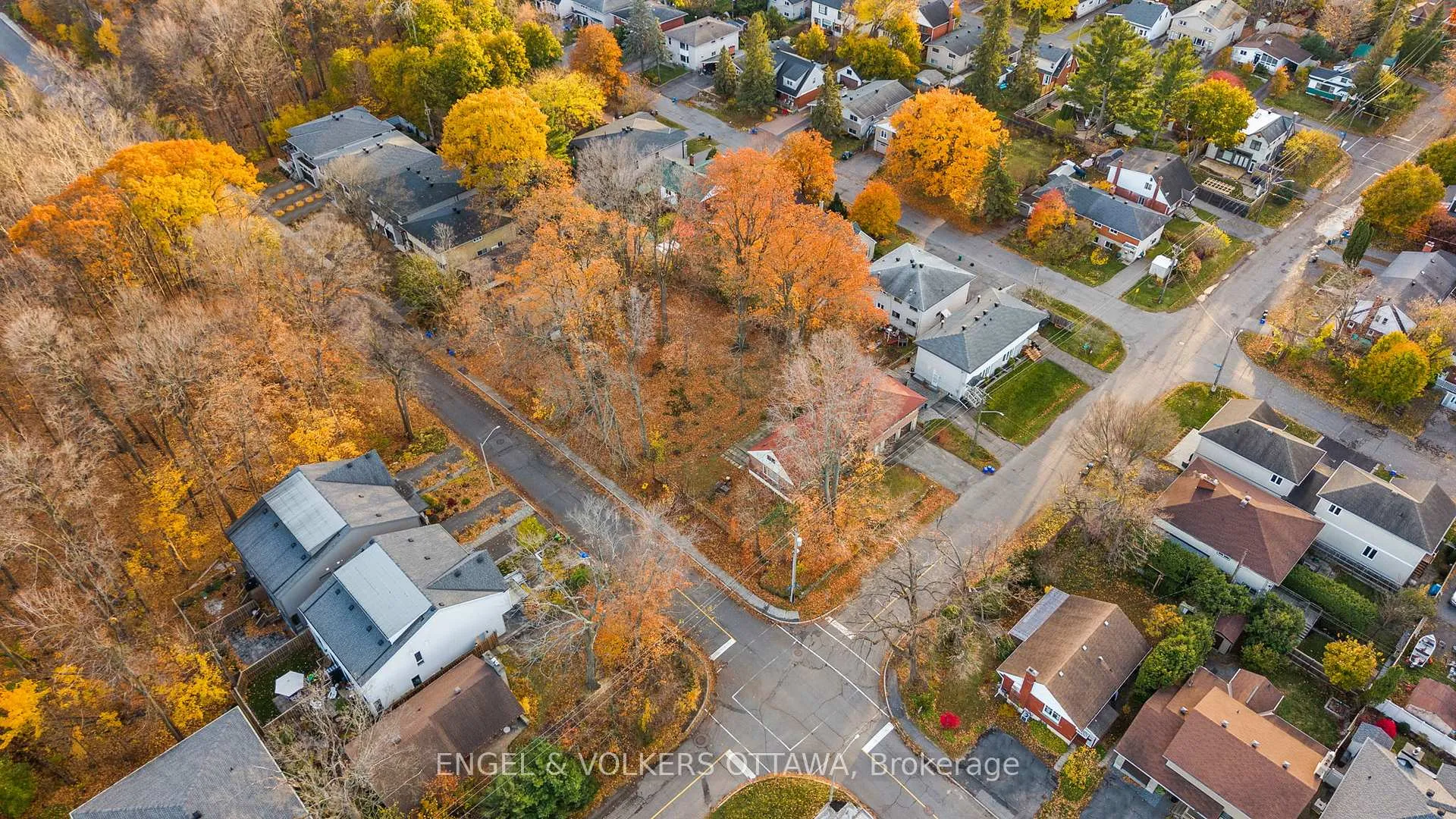 Photo 7 of 00 Alpine Avenue, Ottawa, Queensway Terrace North — HOMEH