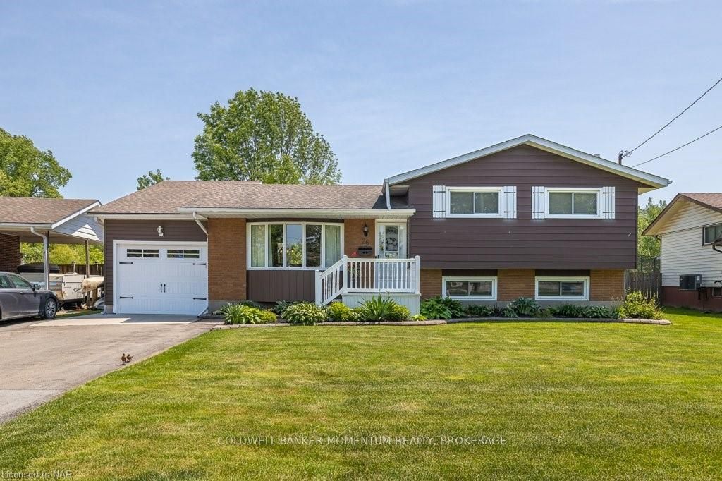 Photo 2 of 26 Terrace Avenue, Welland, Broadway — HOMEH