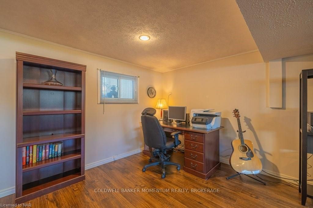 Photo 29 of 26 Terrace Avenue, Welland, Broadway — HOMEH