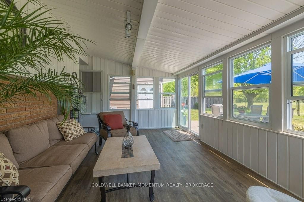 Photo 36 of 26 Terrace Avenue, Welland, Broadway — HOMEH