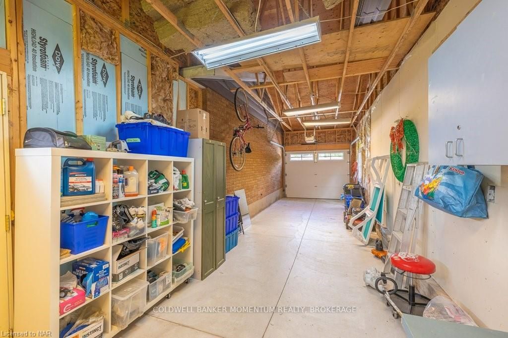 Photo 38 of 26 Terrace Avenue, Welland, Broadway — HOMEH
