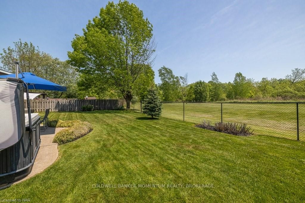 Photo 41 of 26 Terrace Avenue, Welland, Broadway — HOMEH