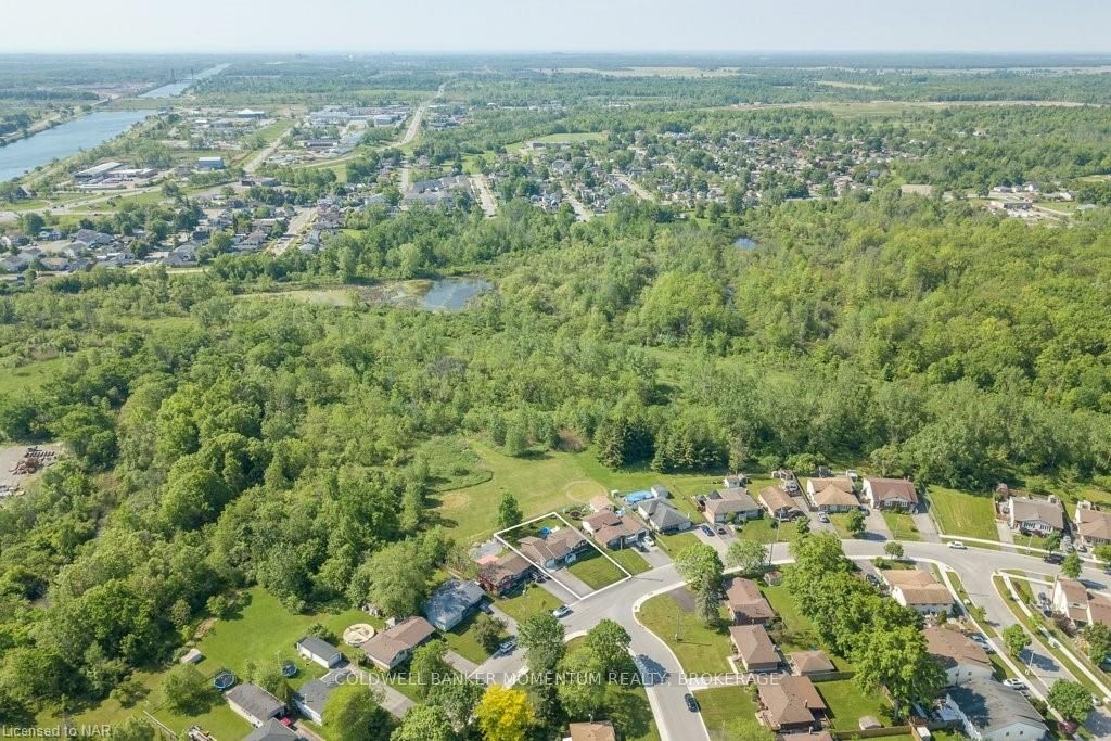 Photo 44 of 26 Terrace Avenue, Welland, Broadway — HOMEH