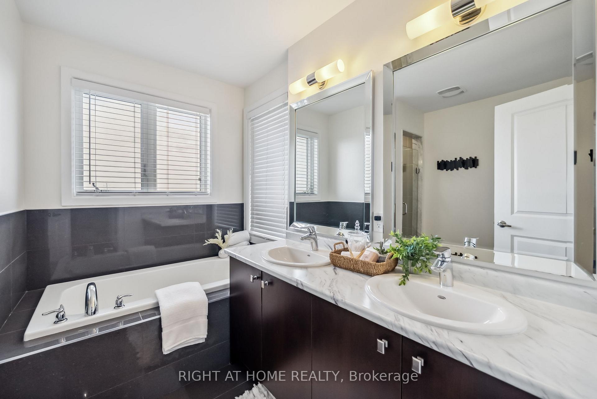 Photo 26 of 95 Barrister Avenue, Whitby, Pringle Creek — HOMEH