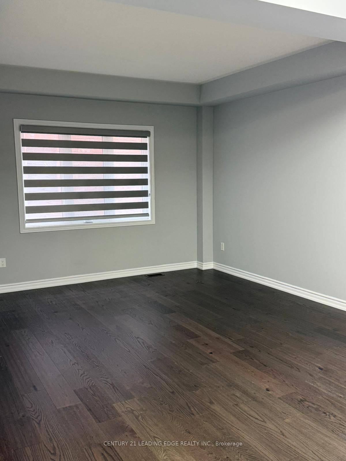 Photo 4 of 26 Stoddart Street, Brock, Beaverton — HOMEH