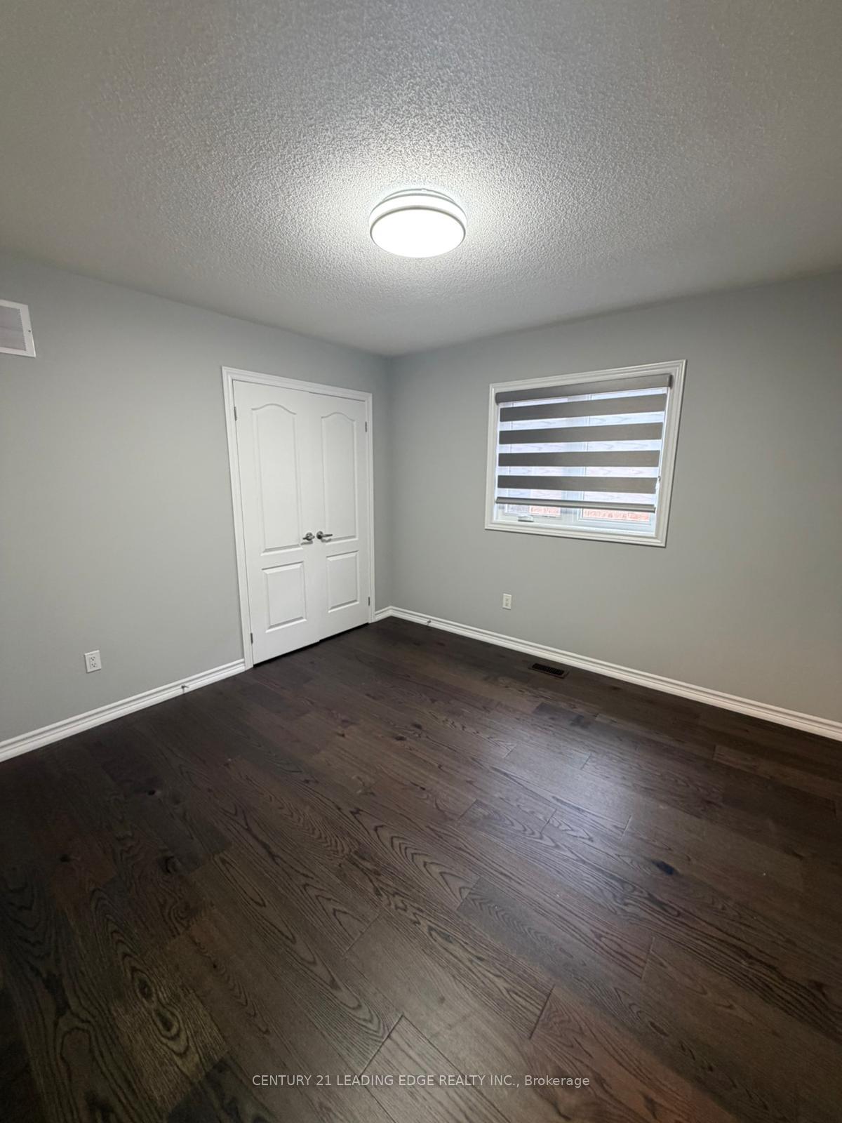 Photo 10 of 26 Stoddart Street, Brock, Beaverton — HOMEH