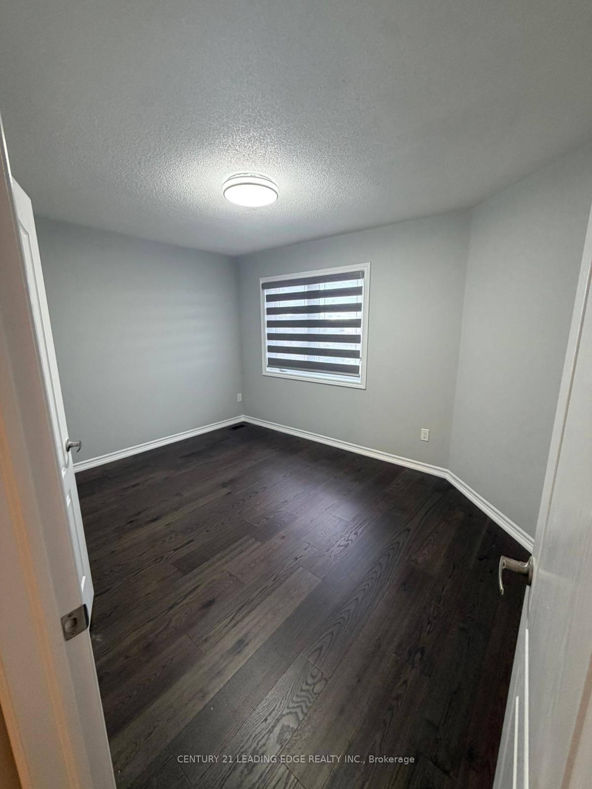 Photo 15 of 26 Stoddart Street, Brock, Beaverton — HOMEH