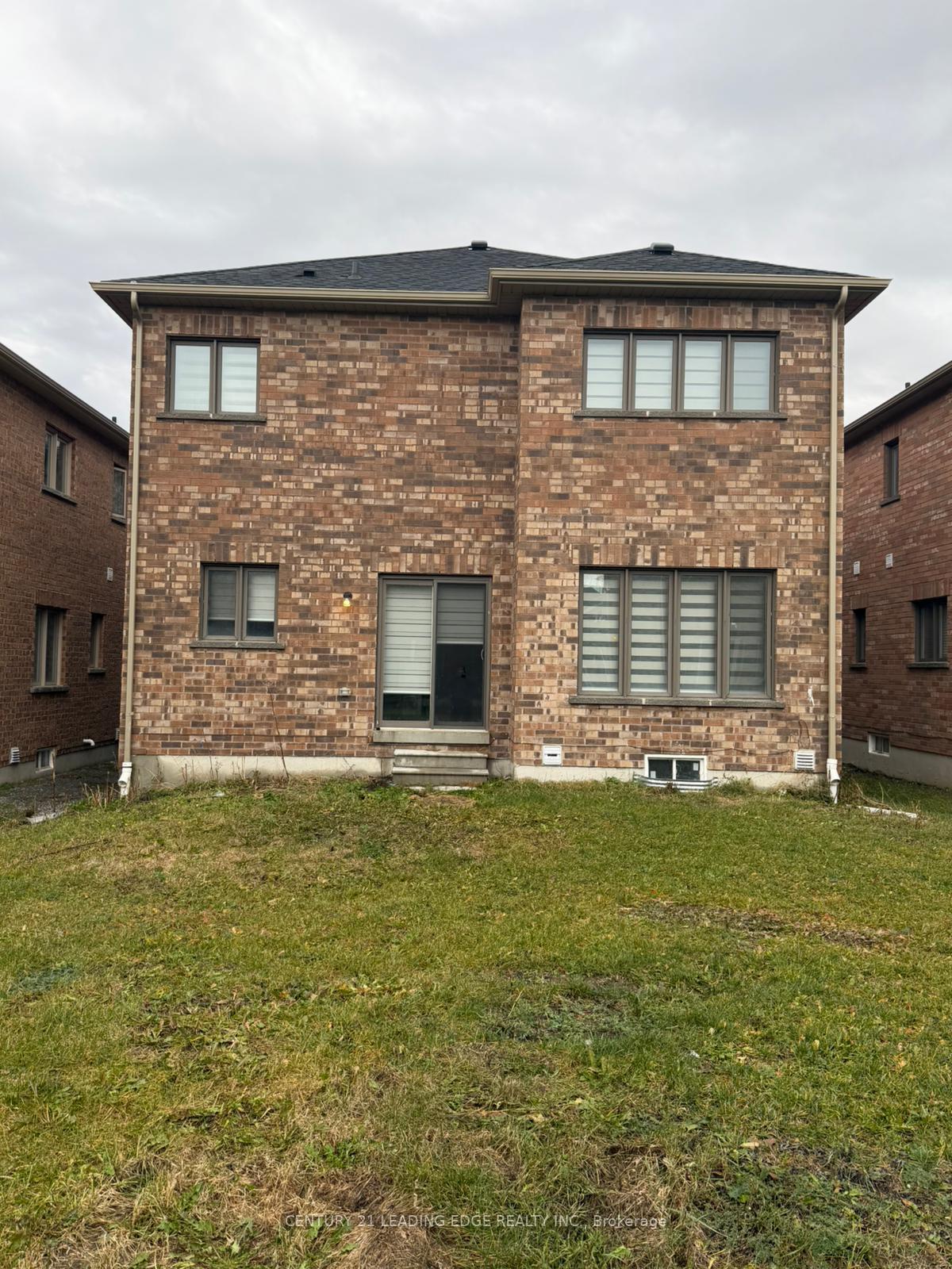 Photo 20 of 26 Stoddart Street, Brock, Beaverton — HOMEH