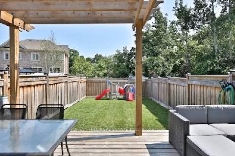Photo 17 of 63 Millhouse Court, Vaughan, Patterson — HOMEH
