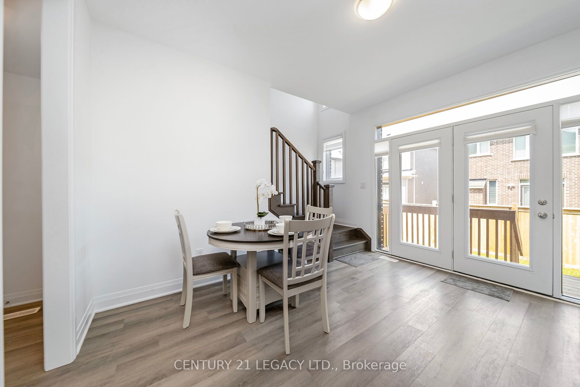 Photo 61 of 1742 Thames Circle, Milton, Bowes — HOMEH