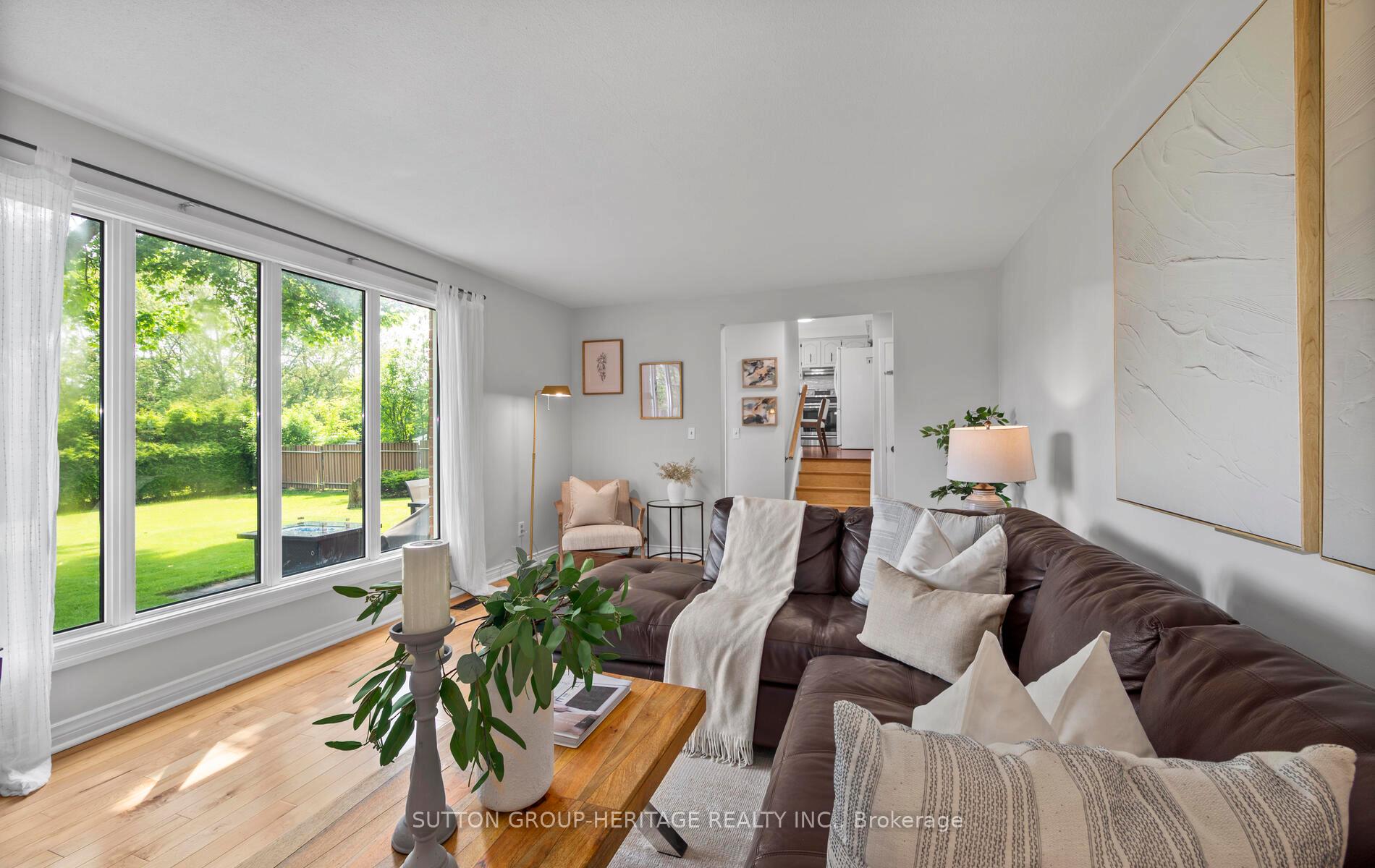 Photo 16 of 39 Scott Street, Whitby, Blue Grass Meadows — HOMEH