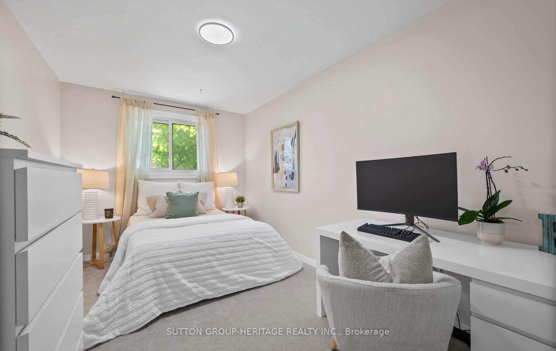 Photo 21 of 39 Scott Street, Whitby, Blue Grass Meadows — HOMEH