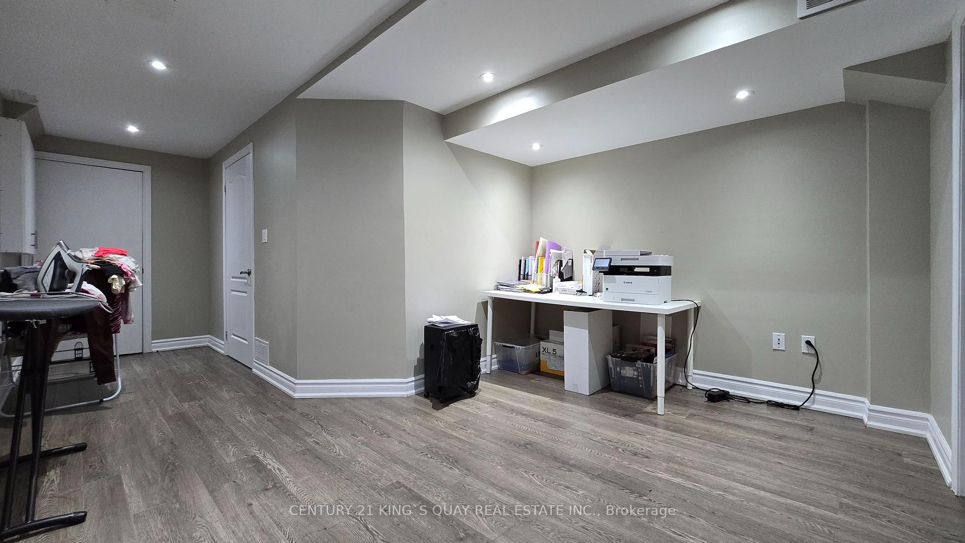 Photo 14 of 336 Hawkview Boulevard, Vaughan, Vellore Village — HOMEH
