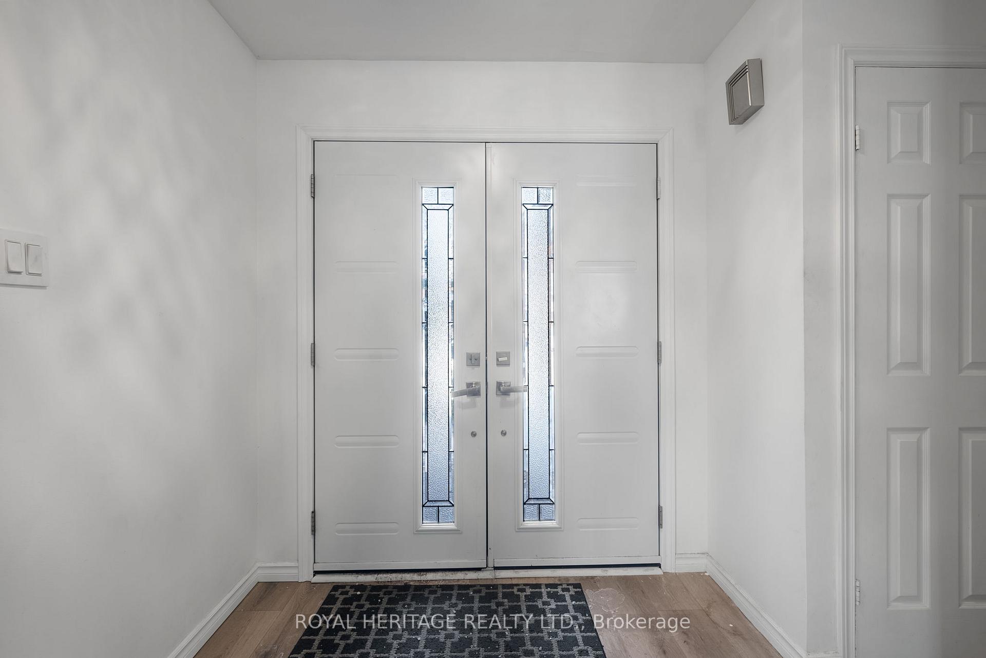 Photo 4 of 753 Aspen Road, Pickering, Amberlea — HOMEH