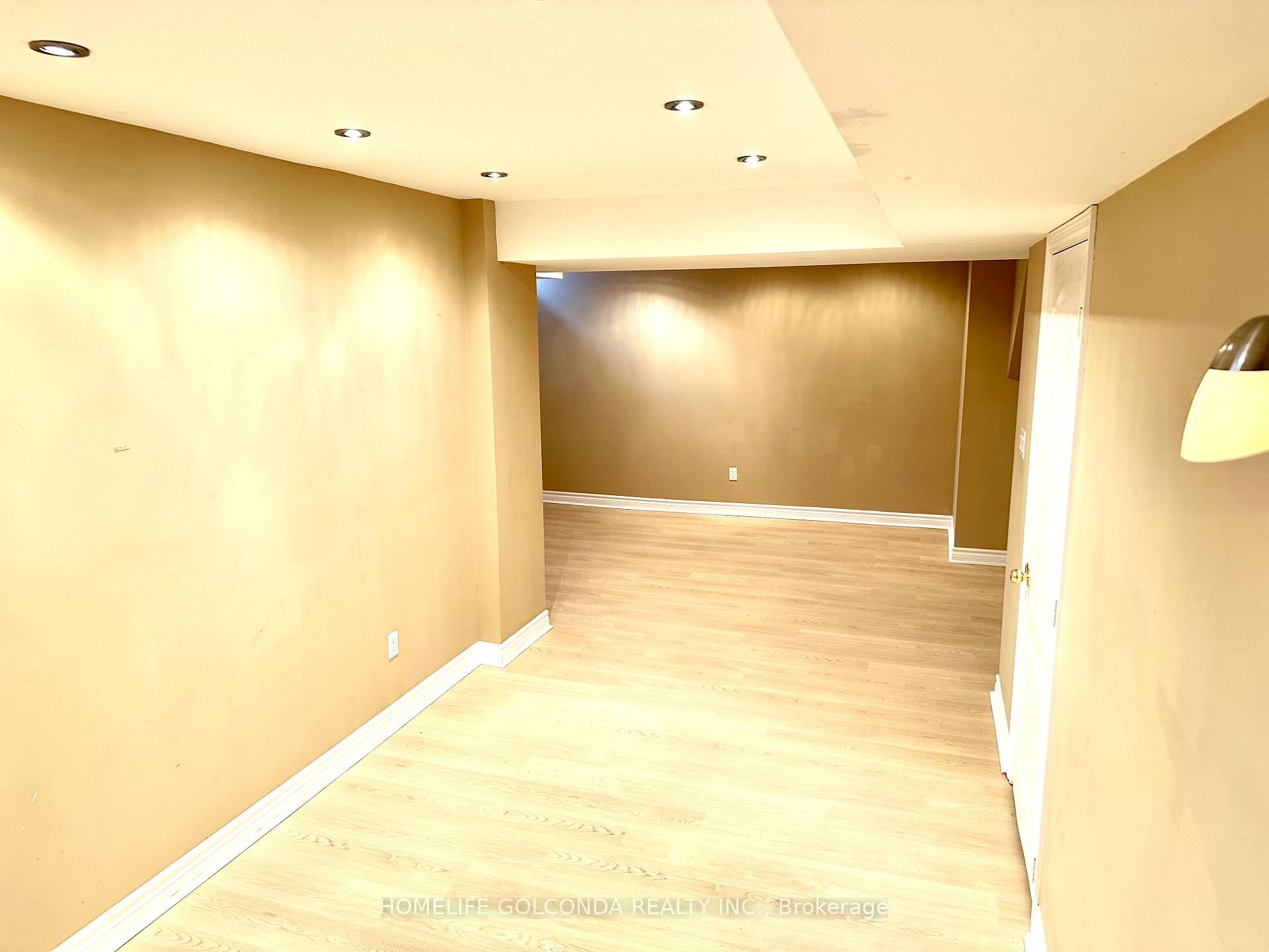 Photo 19 of 19 Redfinch Crescent, Vaughan, Vellore Village — HOMEH