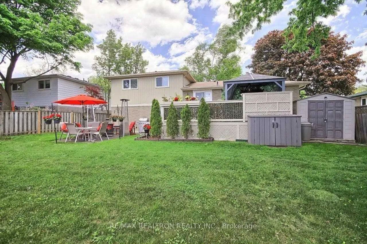 Photo 23 of 17 Hill Drive, Aurora, Hills of St Andrew — HOMEH