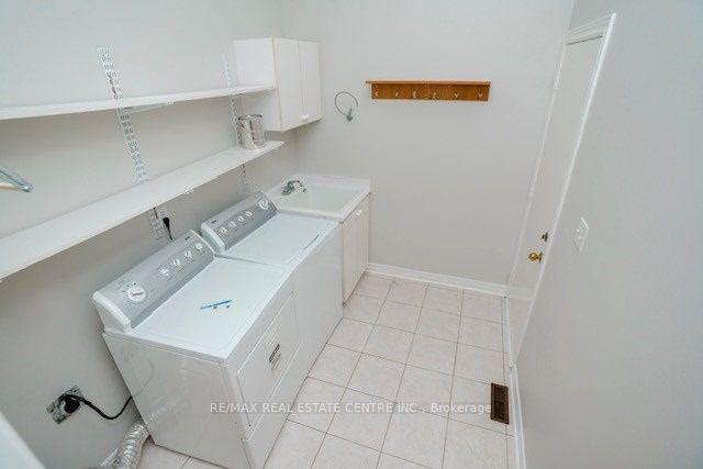 Photo 12 of 226 Monte Carlo(Upper) Drive, Vaughan, Sonoma Heights — HOMEH