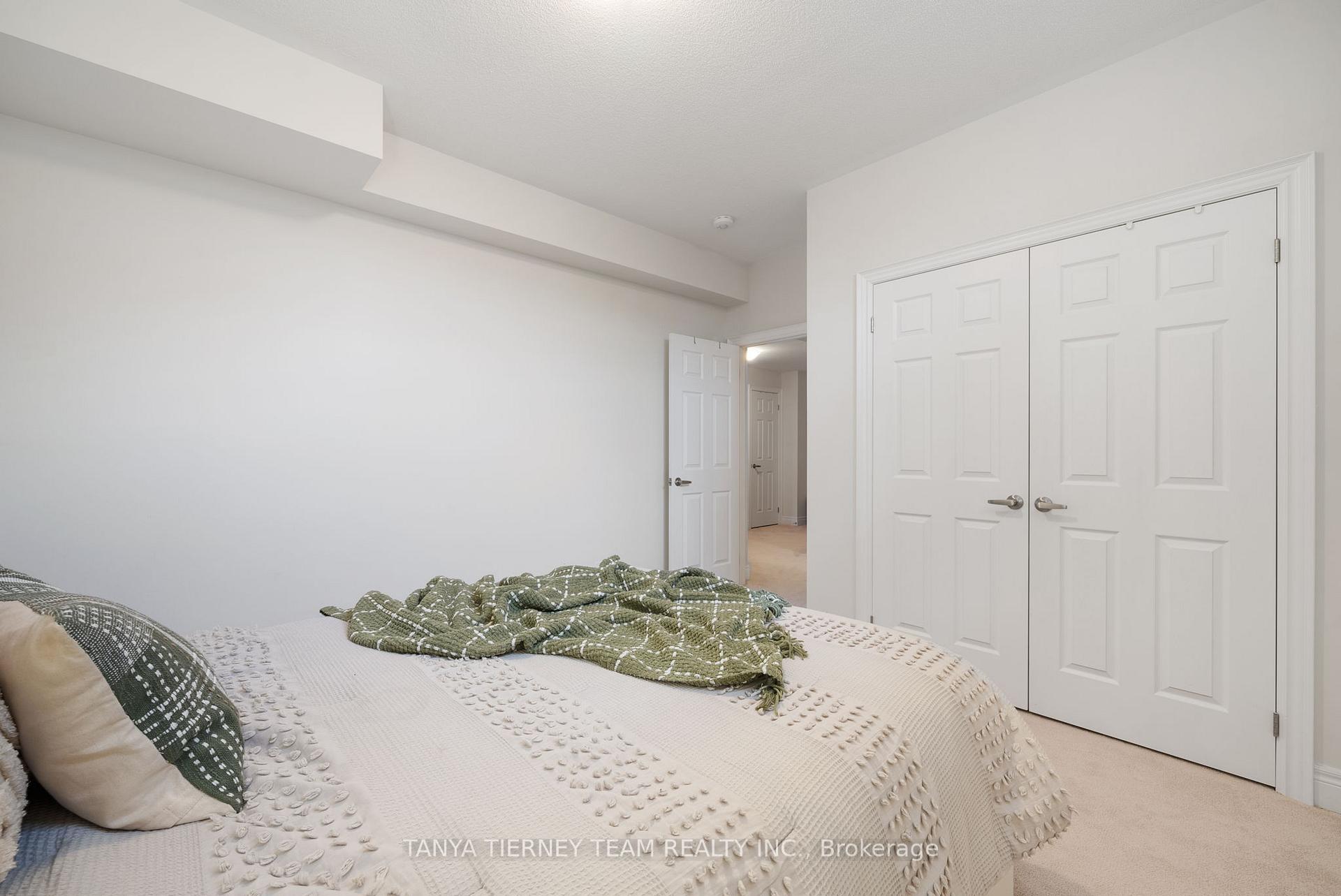 Photo 36 of 52 Blenheim Circle, Whitby, Williamsburg — HOMEH