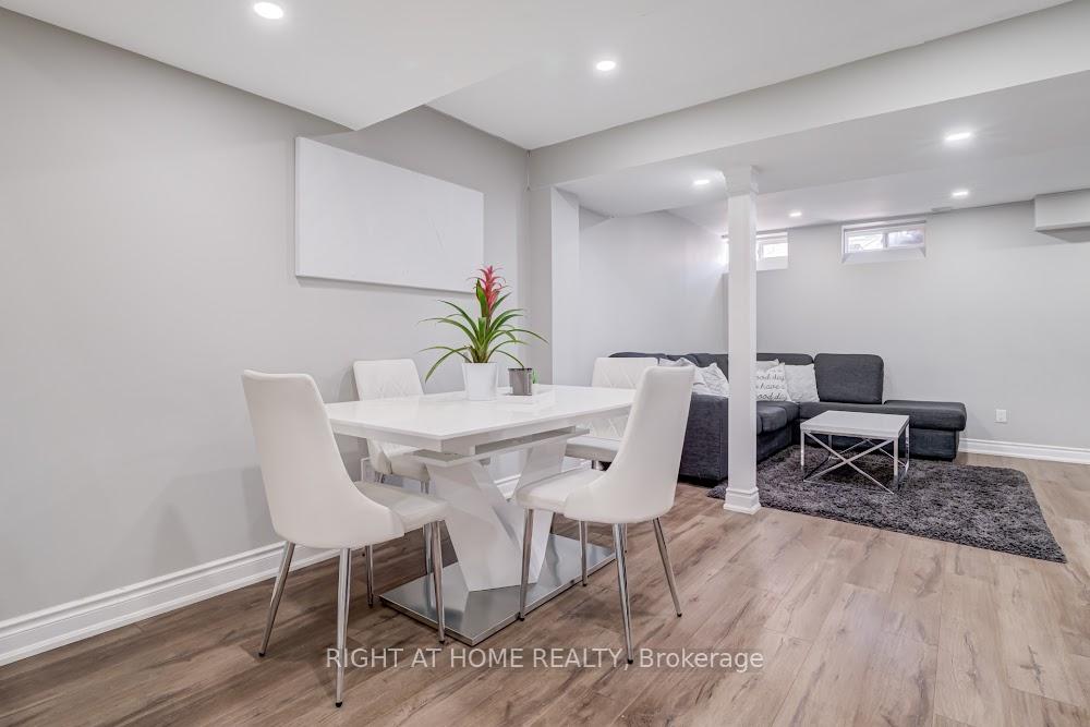 Photo 27 of 35 Brahm Court, Vaughan, Vellore Village — HOMEH