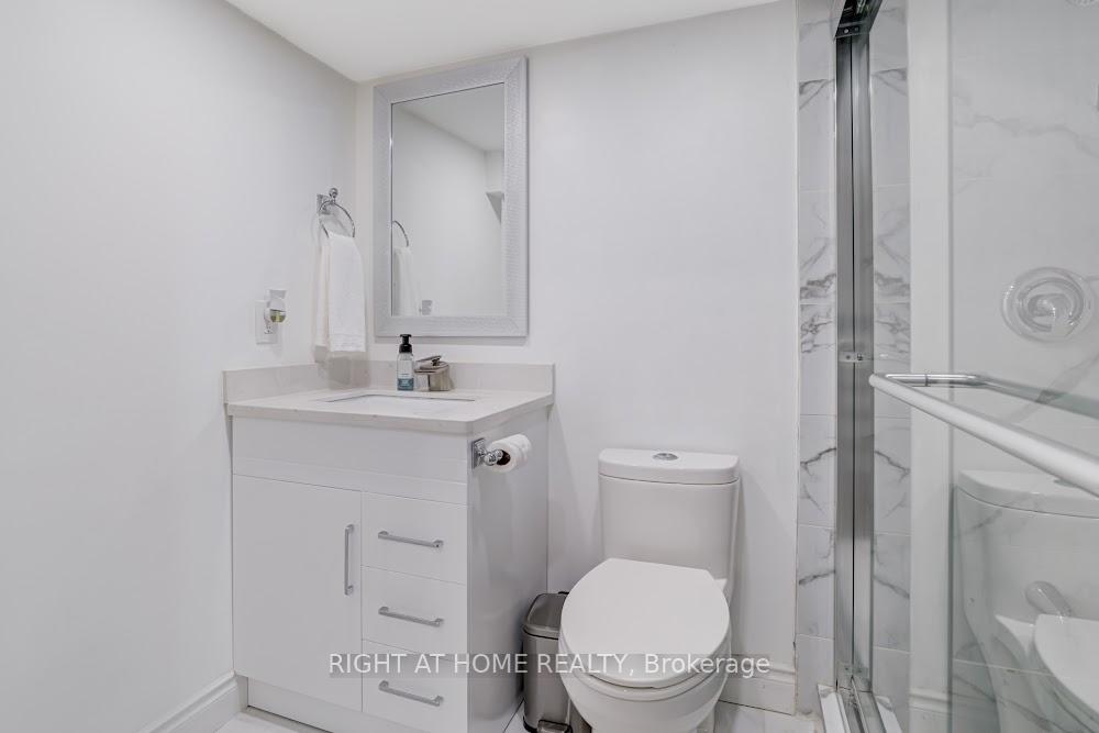 Photo 33 of 35 Brahm Court, Vaughan, Vellore Village — HOMEH