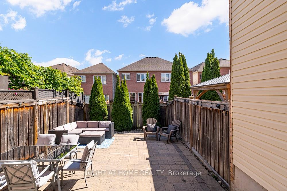 Photo 34 of 35 Brahm Court, Vaughan, Vellore Village — HOMEH