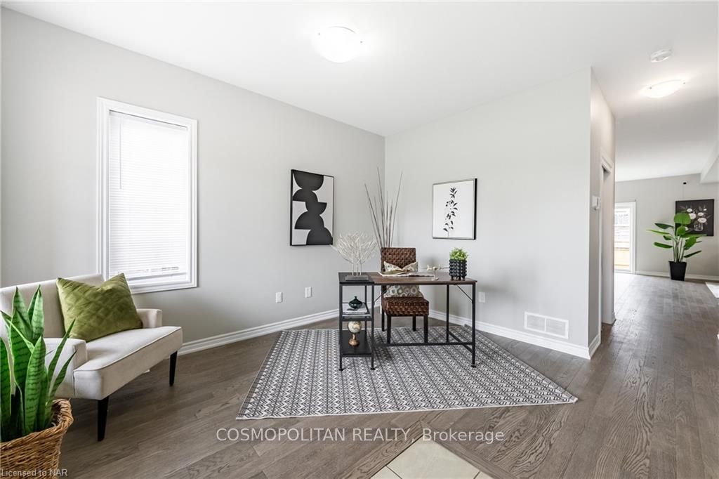 Photo 3 of 74 Bethune Avenue, Welland, Lincoln/Crowland — HOMEH