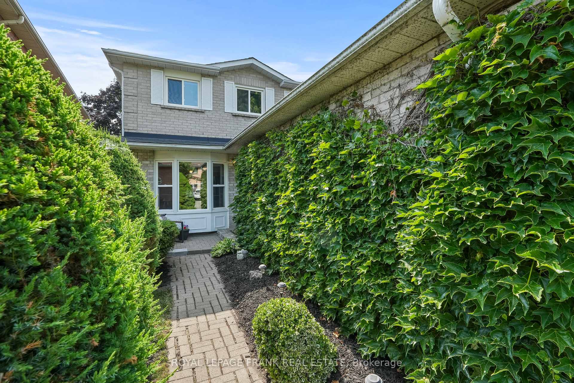 Photo 4 of 46 Ventris Drive, Ajax, Central West — HOMEH