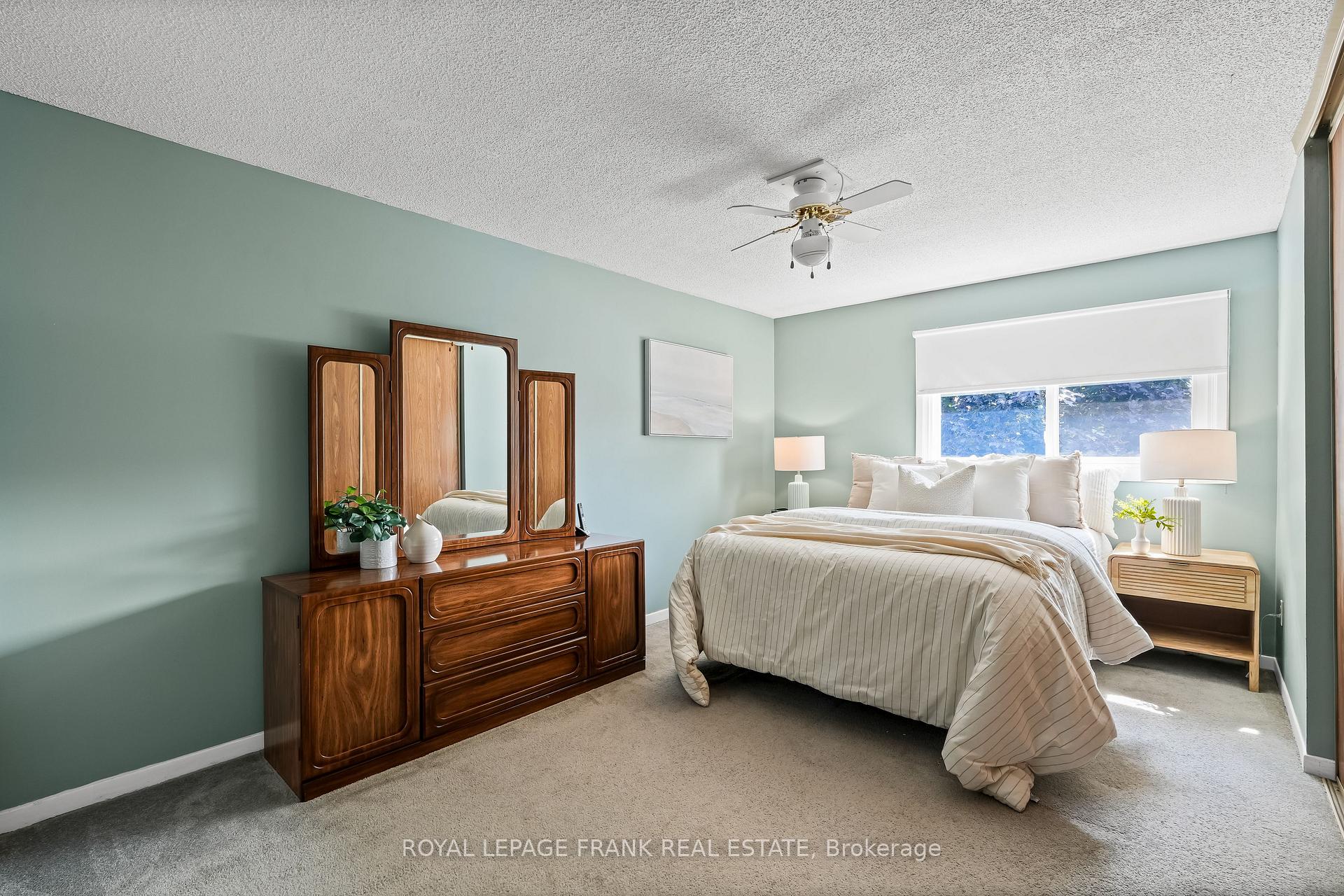 Photo 23 of 46 Ventris Drive, Ajax, Central West — HOMEH