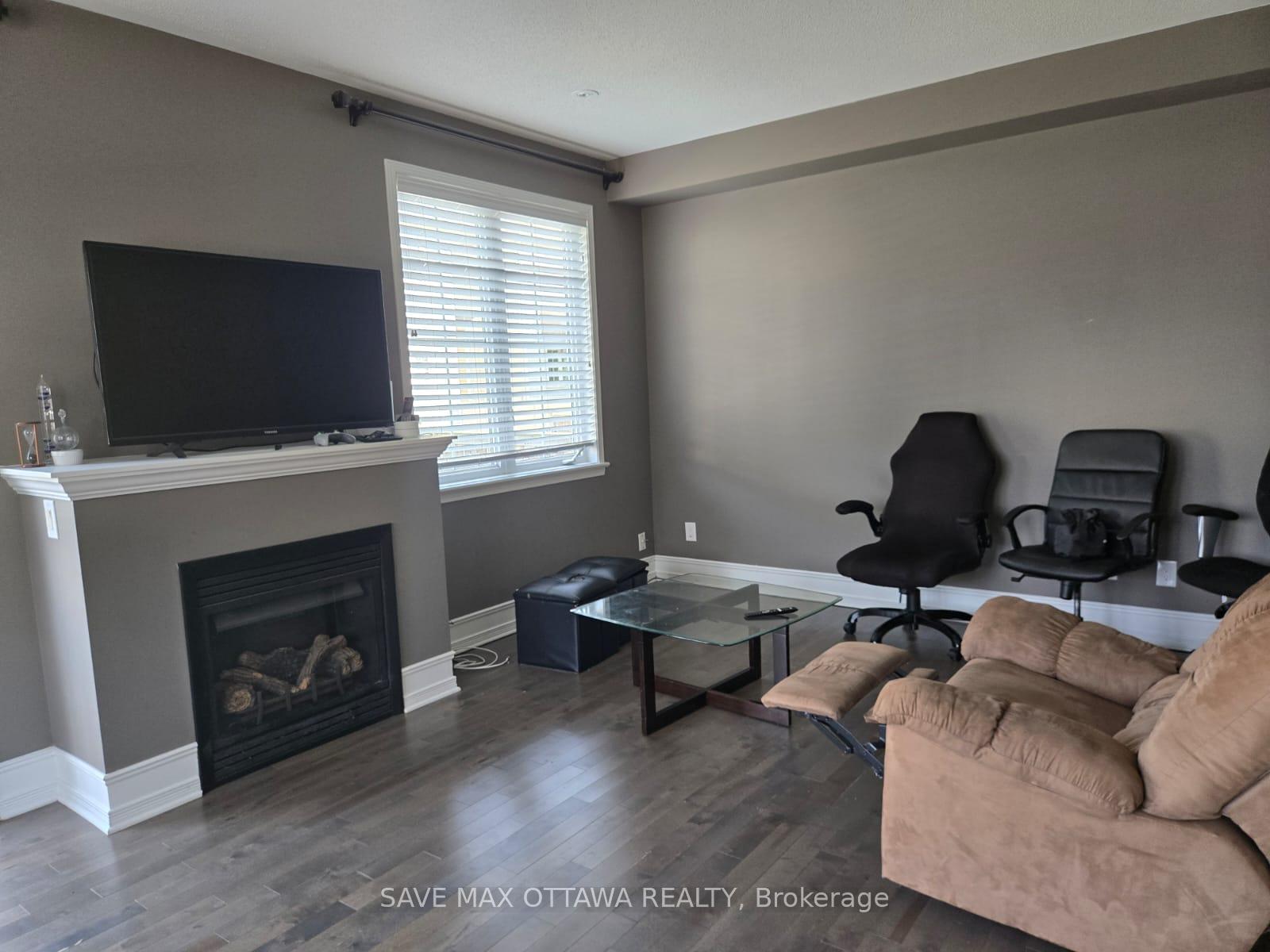 Photo 7 of 600 Pamplona Private, Ottawa, Barrhaven - Stonebridge — HOMEH