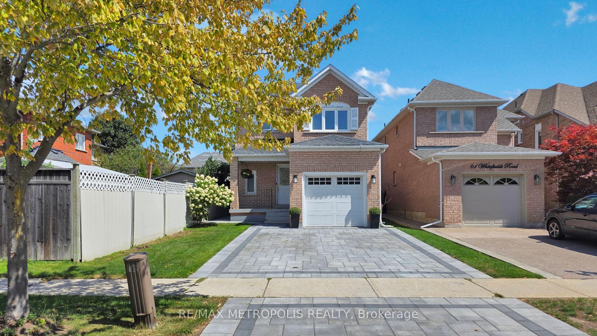 Photo 5 of 63 Whitefaulds Road, Vaughan, Maple — HOMEH