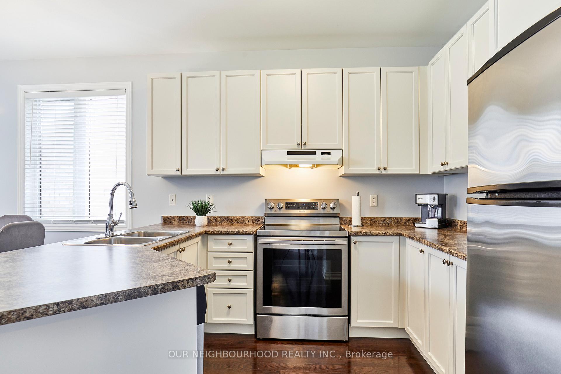 Photo 10 of 17 Sleepy Hollow Place, Whitby, Taunton North — HOMEH