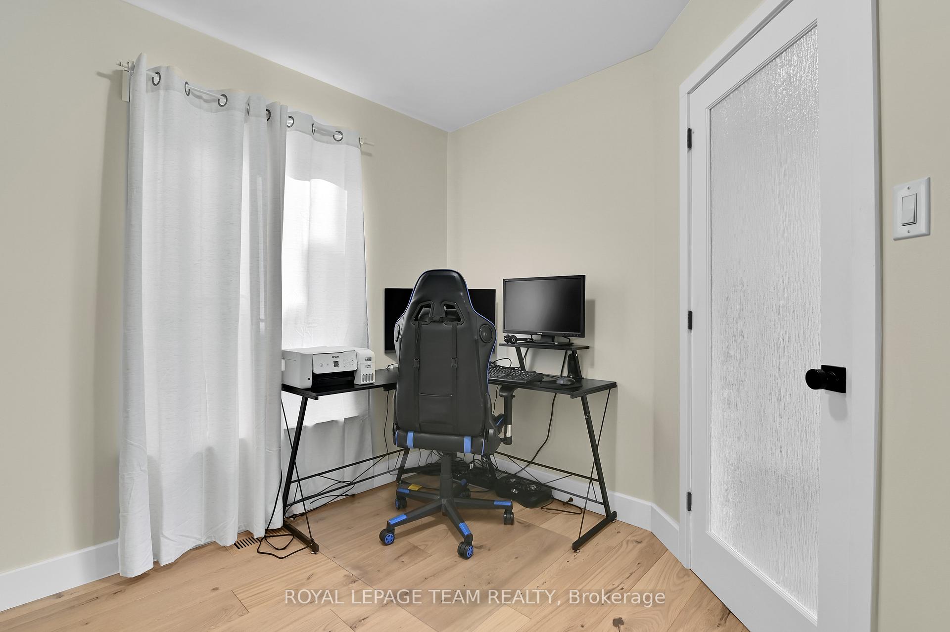 Photo 5 of 4156 Wolfe Point Way, Ottawa, Riverside South/Gloucester Glen — HOMEH