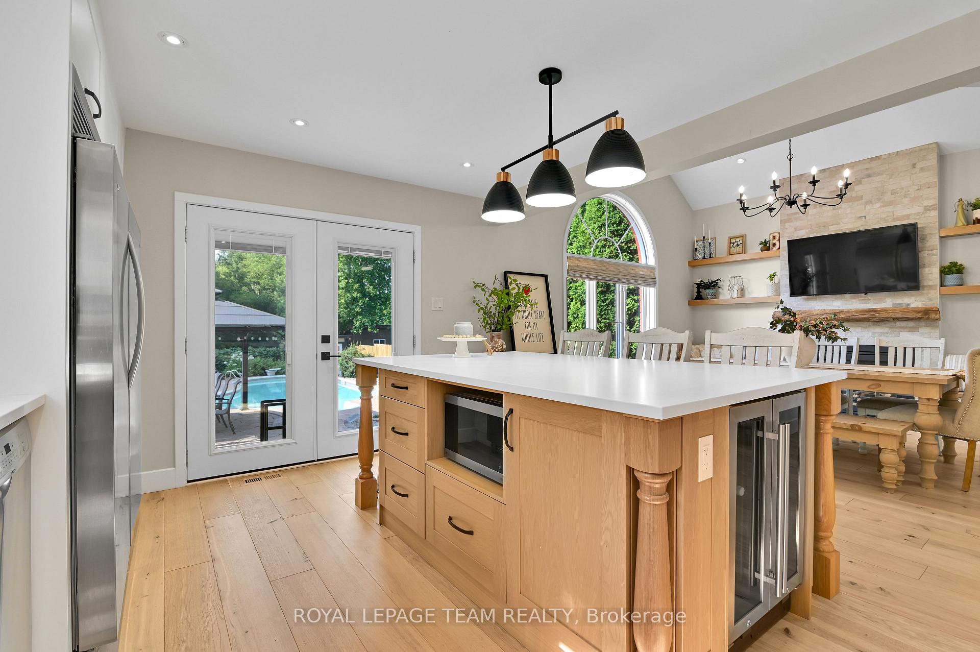 Photo 17 of 4156 Wolfe Point Way, Ottawa, Riverside South/Gloucester Glen — HOMEH
