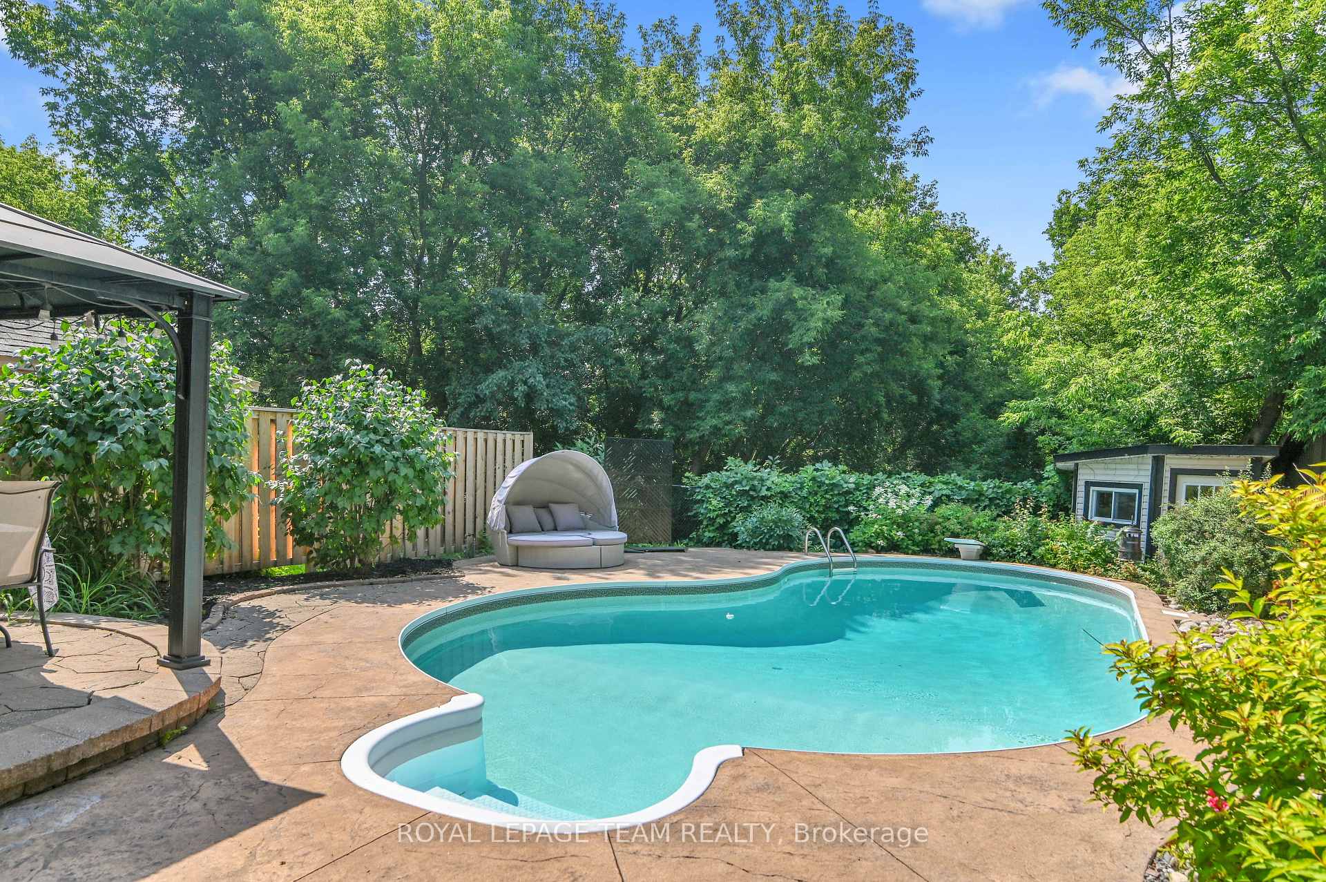 Photo 31 of 4156 Wolfe Point Way, Ottawa, Riverside South/Gloucester Glen — HOMEH