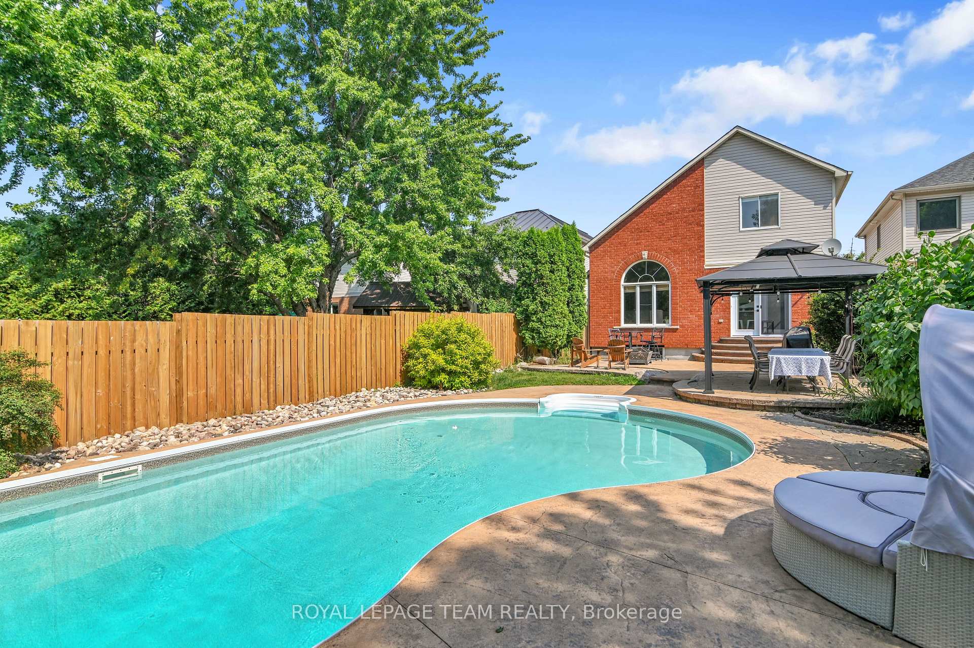 Photo 35 of 4156 Wolfe Point Way, Ottawa, Riverside South/Gloucester Glen — HOMEH