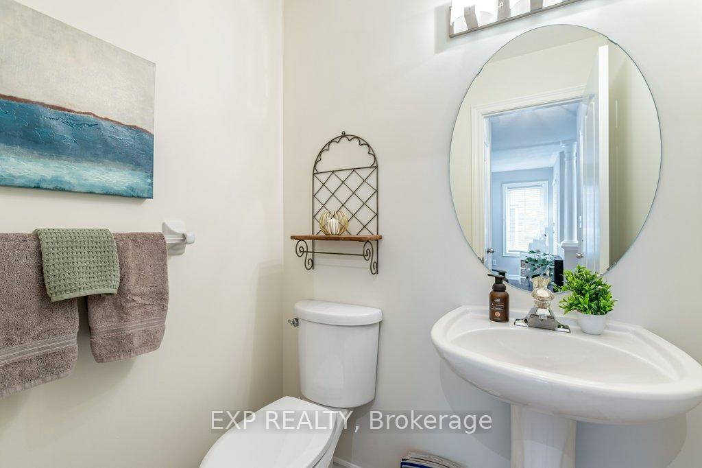 Photo 16 of 20 Scepter Place, Whitby, Rolling Acres — HOMEH