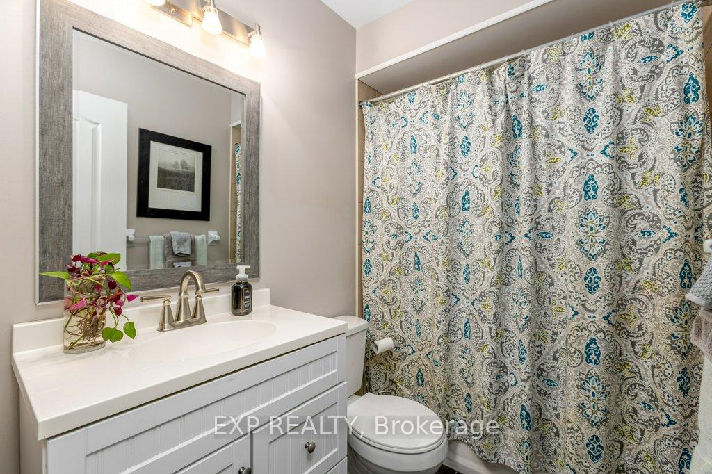 Photo 25 of 20 Scepter Place, Whitby, Rolling Acres — HOMEH