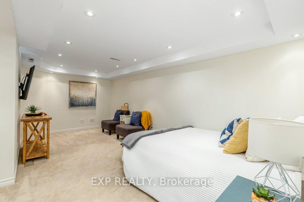 Photo 26 of 20 Scepter Place, Whitby, Rolling Acres — HOMEH
