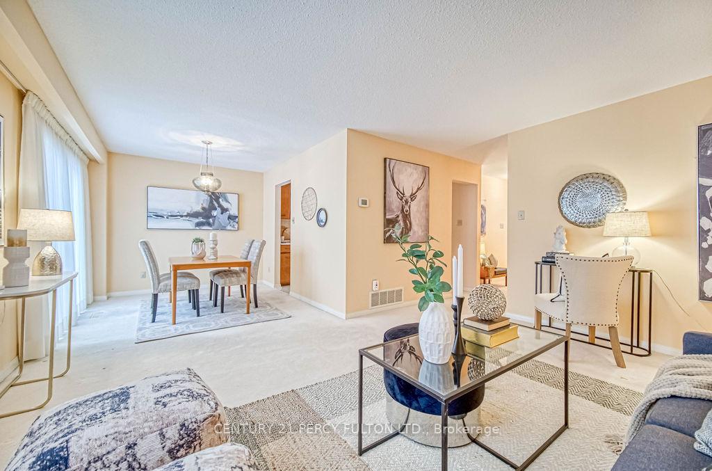 Photo 9 of 626 Creekview Circle, Pickering, West Shore — HOMEH