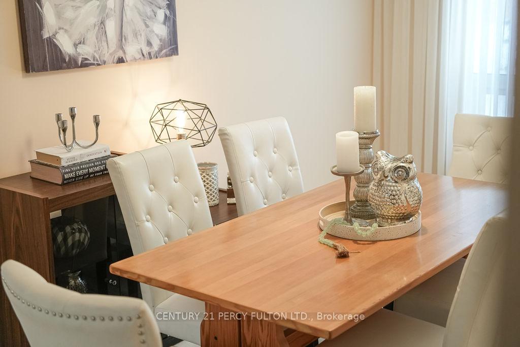 Photo 17 of 626 Creekview Circle, Pickering, West Shore — HOMEH